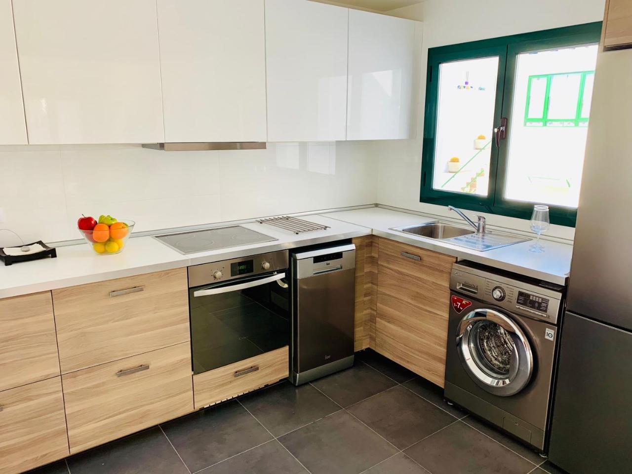 Apartamentos Zalabar ティアス エクステリア 写真